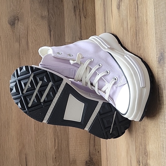 Converse High Top Brand new in the box no lid authentic. - Picture 6 of 16